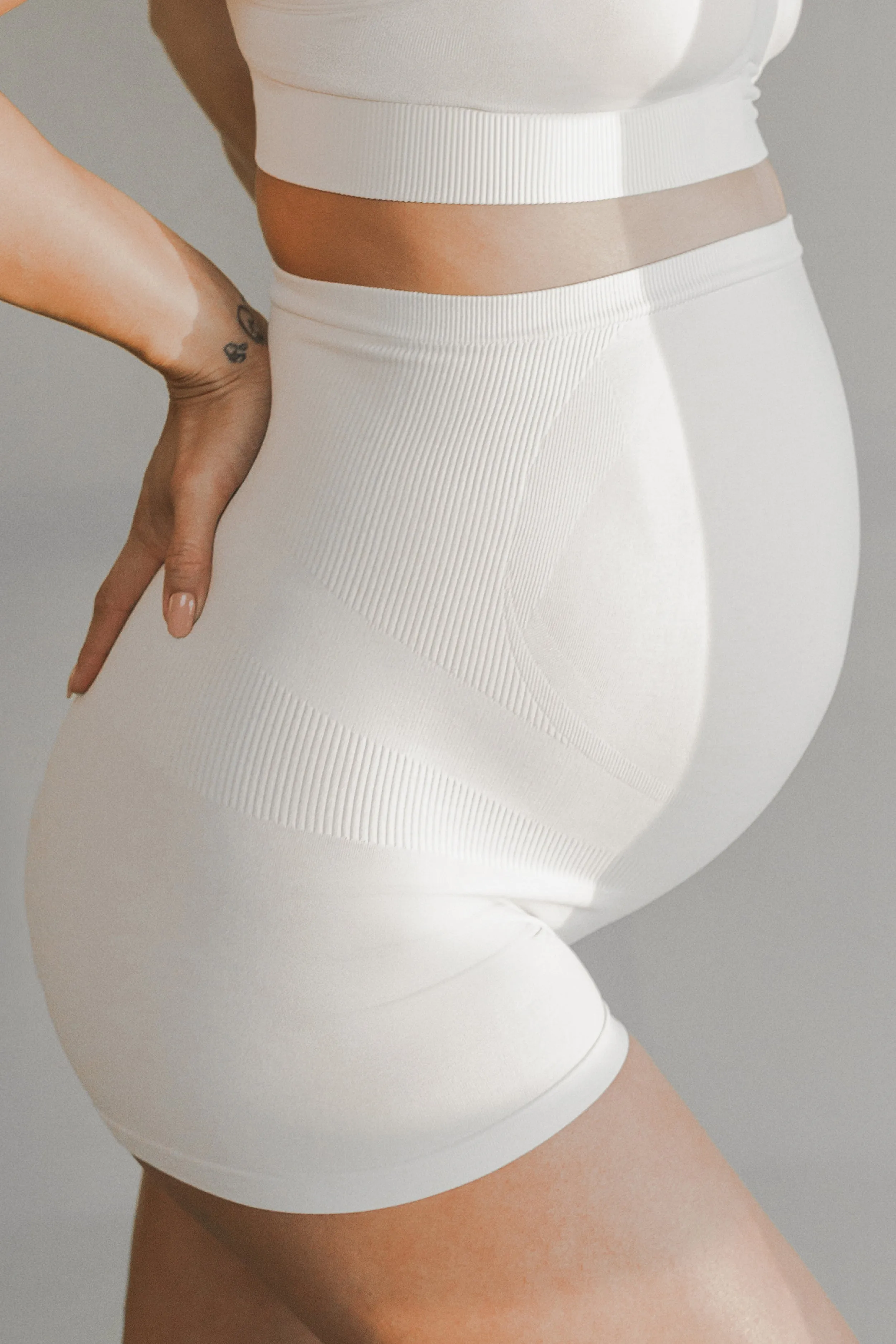 Seamless Maternity Over Belly Support Boyshorts